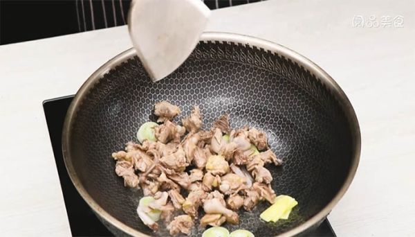 冬笋鹌鹑的做法 冬笋鹌鹑怎么做