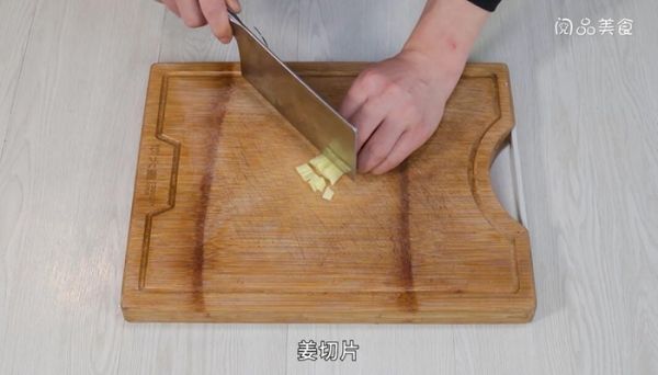 炸猪脚的做法,炸猪脚怎么做