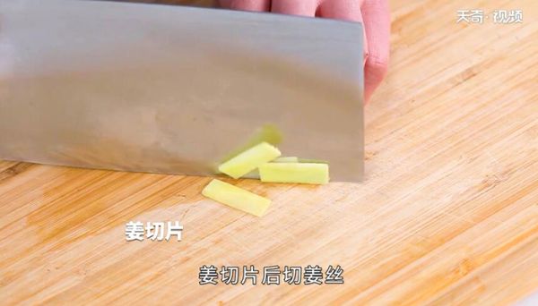 啤酒炖草鱼的做法 啤酒炖草鱼怎么做