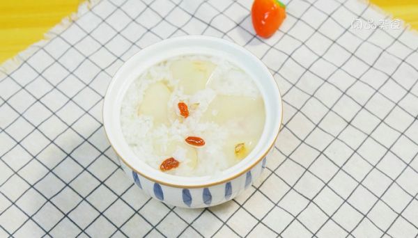 大米雪梨粥的做法 大米雪梨粥怎么做