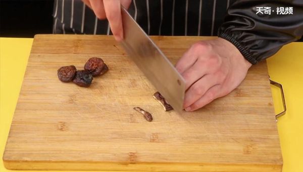 鸽子虾仁粥的做法  鸽子虾仁粥怎么做