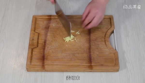 猪肉洋葱包子馅的做法 猪肉洋葱包子馅怎么做