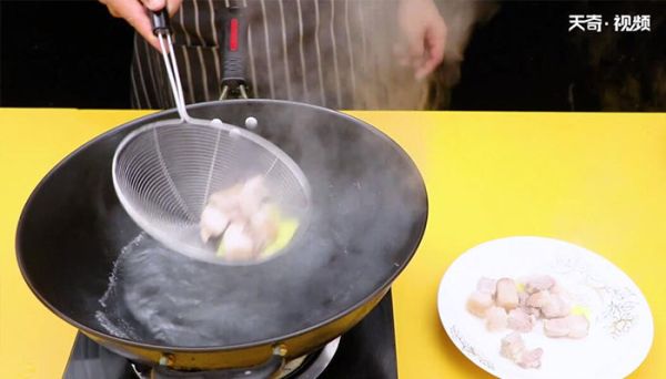 笋干烧肉的做法 笋干烧肉怎么做