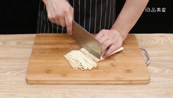 尖椒干豆腐的做法 尖椒干豆腐怎么做好吃