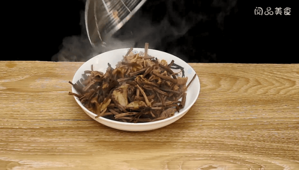 干锅茶树菇的做法 干锅茶树菇怎么做好吃