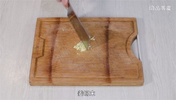 炸藕片的家常做法 炸藕片怎么做