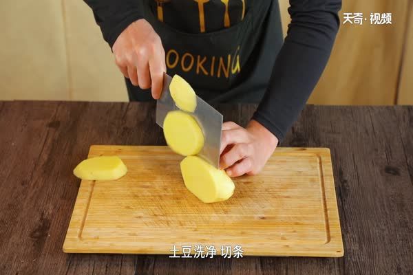 小米椒拌土豆的做法 拌土豆怎么做