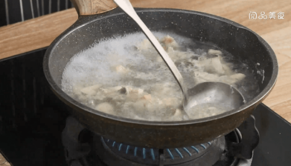 云吞竹丝鸡 云吞竹丝鸡的做法
