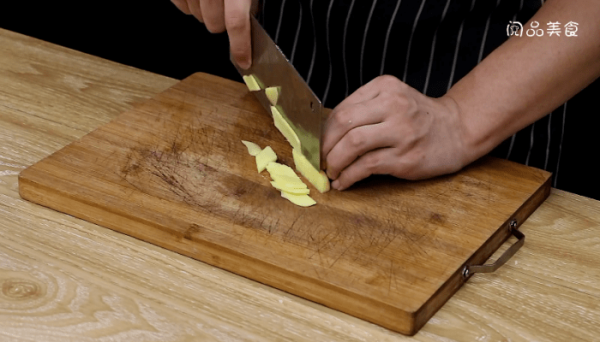 牛肉炖冬瓜的做法 牛肉炖冬瓜的做法