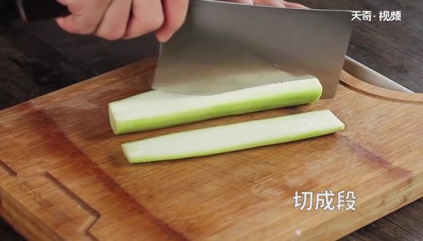 肥肠蛙怎么做 肥肠蛙的做法