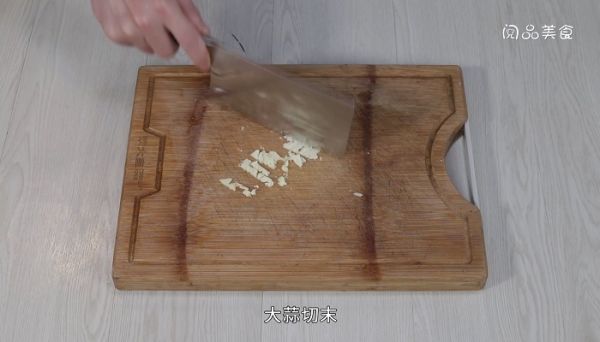 香干炒芹菜的做法是什么 香干炒芹菜怎么做