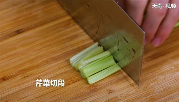 泡椒黄喉怎么做 泡椒黄喉的做法