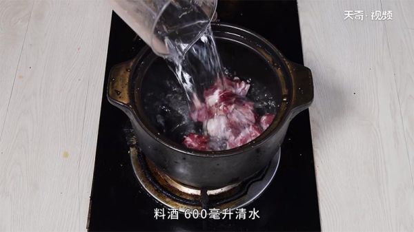 白萝卜排骨汤的做法 白萝卜排骨汤怎么做