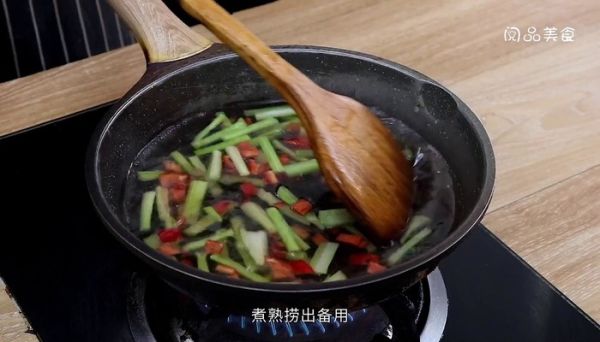 凉拌芹菜花生米的做法 凉拌芹菜花生米怎么做好吃