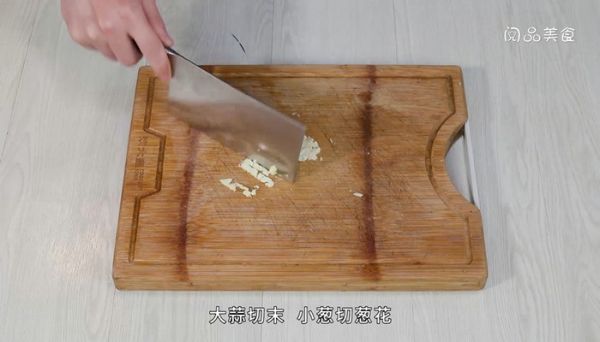 凉拌菠菜粉丝的做法 凉拌菠菜粉丝怎么做