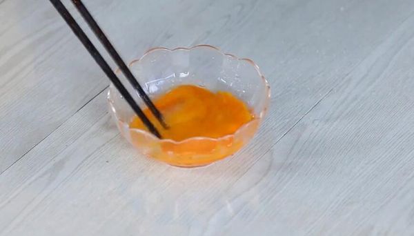 海带丝番茄炒蛋怎么做好吃 海带丝番茄炒蛋的做法