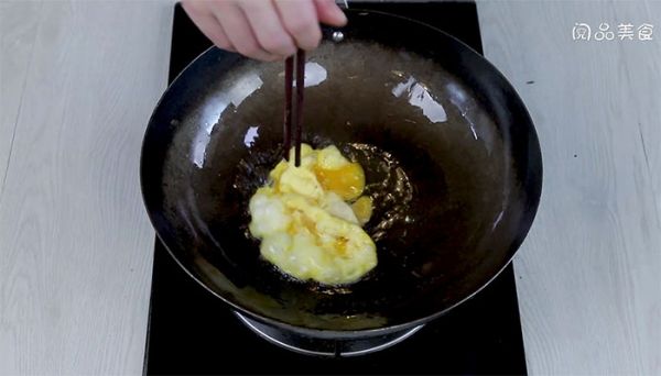 甘蓝炒方便面的做法 甘蓝炒方便面怎么做