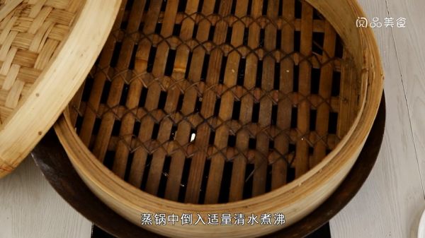 香肠爆炒蘑菇的做法 香肠爆炒蘑菇怎么做