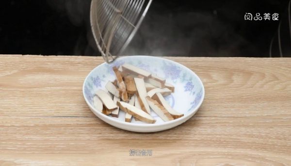 韭菜炒豆干怎么做,韭菜炒豆干怎么做好吃