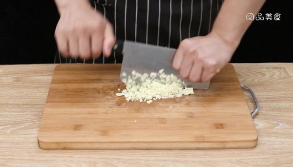 蒜蓉金针菇的做法 蒜蓉金针菇怎么做好吃