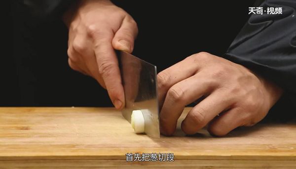 五香凤爪的做法 五香凤爪怎么做