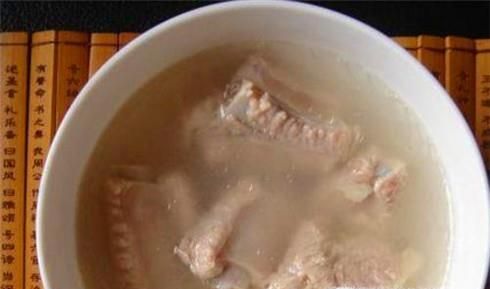 孕妇食谱之清炖排骨汤的做法