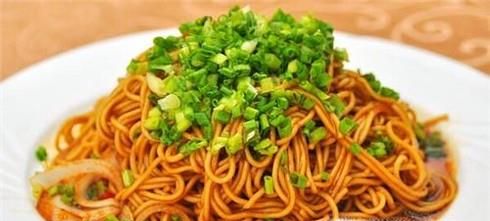 葱油面的做法（家常）