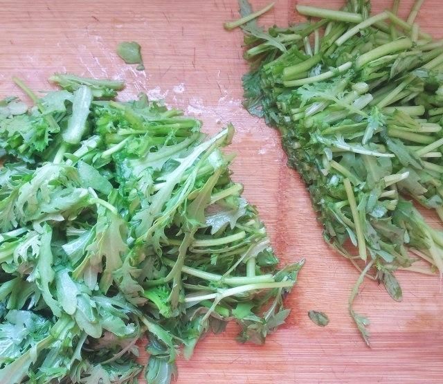 茼蒿炒鸡蛋的做法