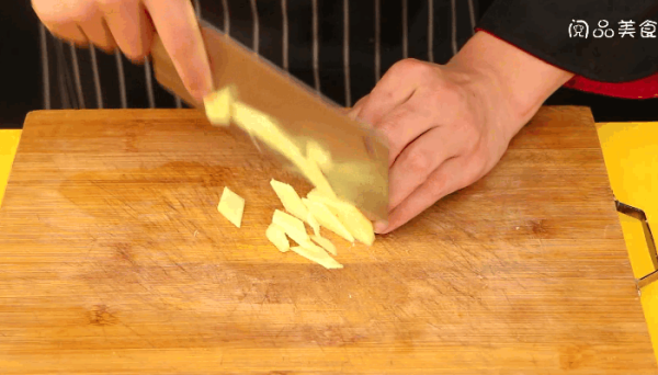 青椒炒鸭肉的做法,青椒炒鸭肉怎么做