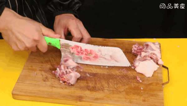 青椒炒鸭肉的做法,青椒炒鸭肉怎么做