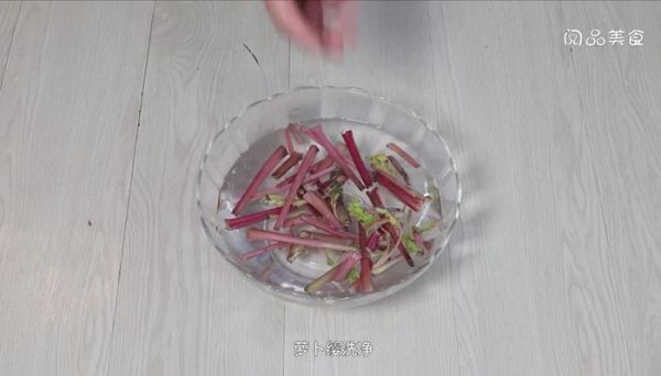 萝卜缨炒毛豆的做法 萝卜缨炒毛豆
