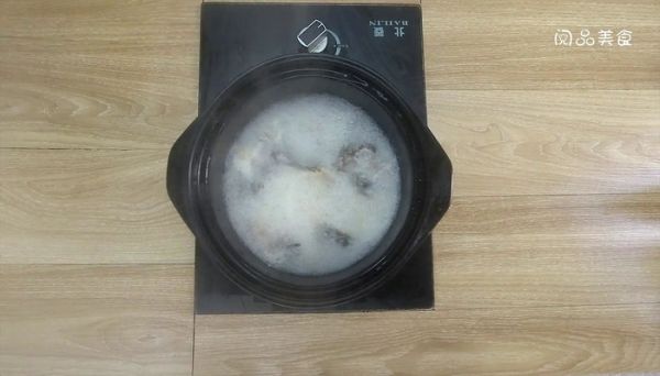 萝卜丝生鱼汤的做法 萝卜丝生鱼汤怎么做好吃