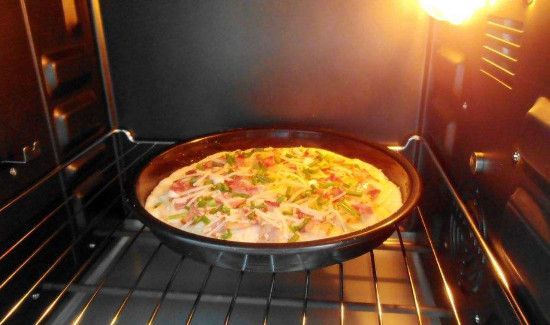 披萨饼底松软的秘诀