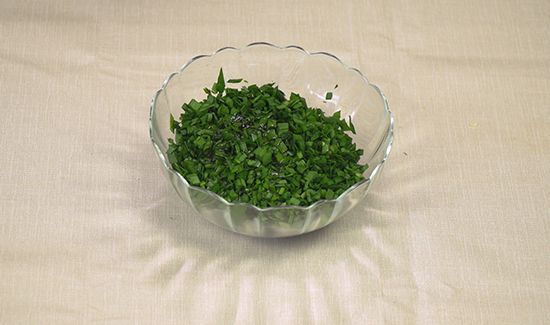 韭菜鸡蛋馅怎么调