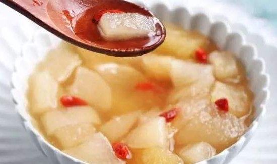 白萝卜梨水的煮水方法