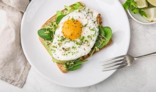 如何用吐司做早餐