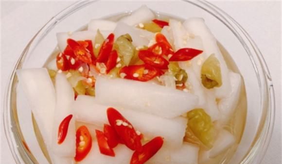 酸萝卜新做法又酸又辣又清甜