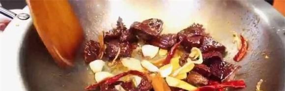 美味的土豆烧牛肉做法 好吃极了