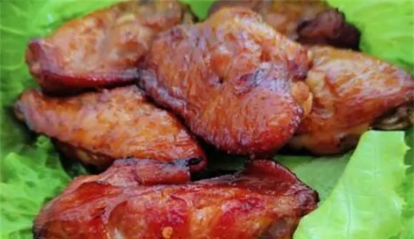 鸡翅的新吃法 不蒸不煲汤 做法很简单