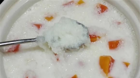 木瓜丰胸的最佳做法 木瓜怎么做丰胸效果好