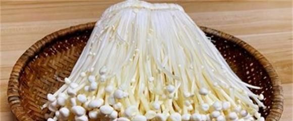 我家金针菇从不煮着吃 不炒不炸不煮汤 营养美味 上桌就扫光