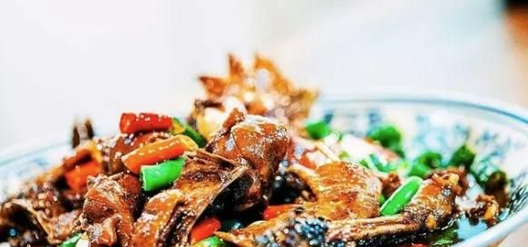 全国炒鸡看山东，山东炒鸡看临沂，大厨教你“临沂炒鸡”好吃做法