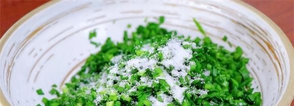 比韭菜盒子还简单的韭菜做法，我家3天2头做，营养美味全家都喜欢