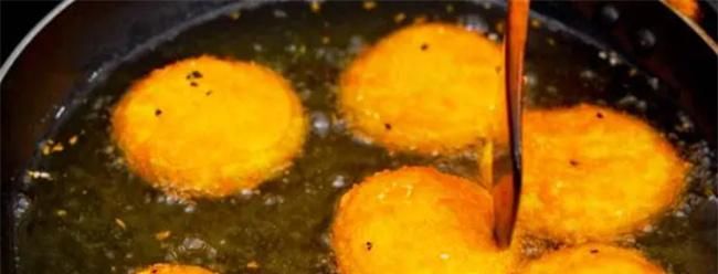 黄金南瓜饼好吃的做法香甜软糯有点甜5分钟就能学会