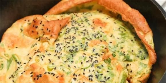 最简单的香蕉鸡蛋饼制作方法,学会这个方法,轻松做出美味鸡蛋饼