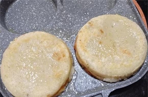 国产汉堡10分钟做四个 做法简单手不沾面营养丰富好吃