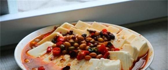 原来豆腐还能这样吃  酸辣可口  做法简单又不失营养  实在太好吃