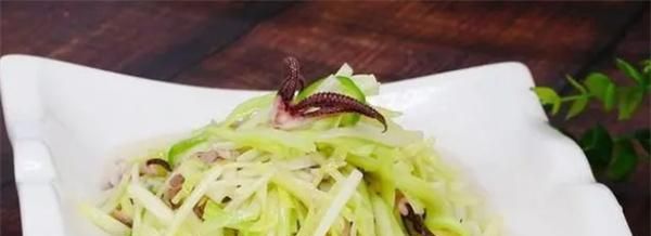 别只吃韭菜了，试一试它的“兄弟”，推荐4种做法，鲜嫩美味