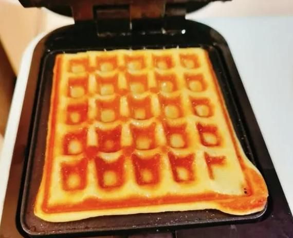 这早餐女儿点名要吃，香甜松软超美味，比蛋糕省事，零失败！