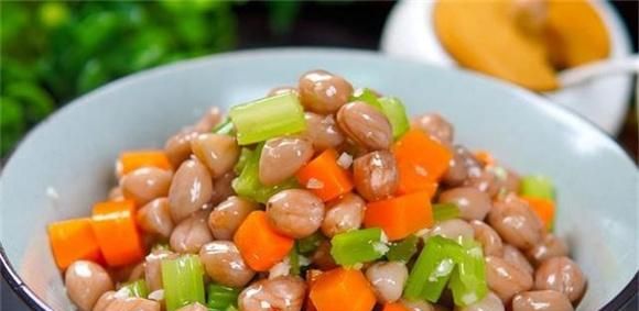 花生米不要油炸了  学会这个凉拌做法  清脆爽口  好吃还不上火